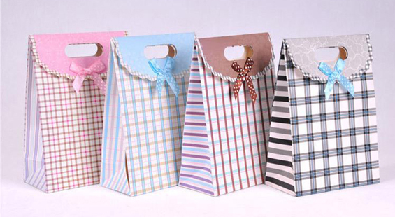 Hai lưu ý quan trọng để in túi giấy đựng quà hiệu quả