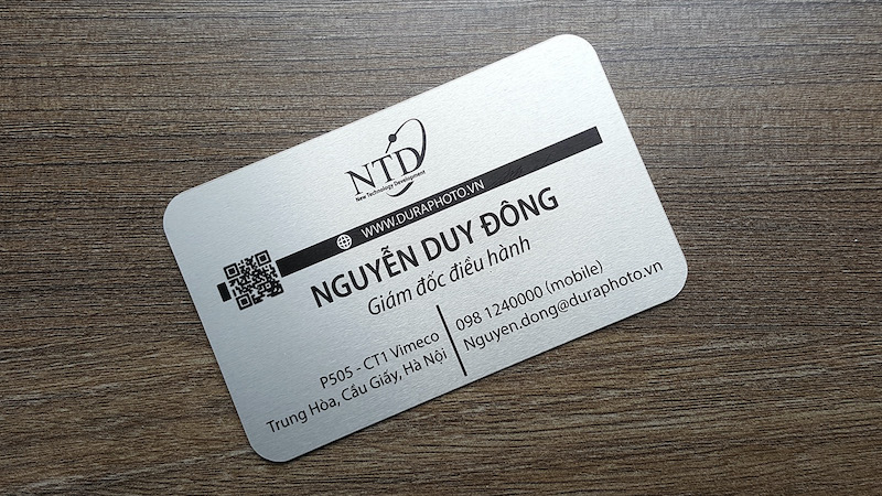 Danh thiếp được bo góc nhẹ nhàng