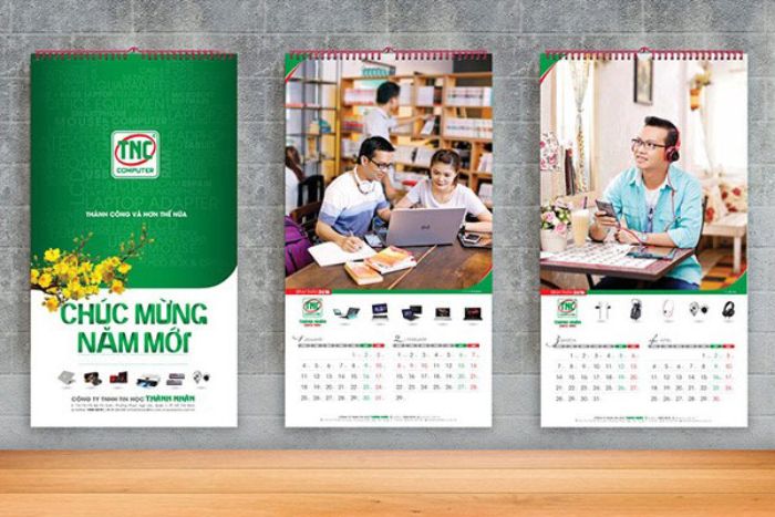 Mẫu lịch treo tường độc quyền