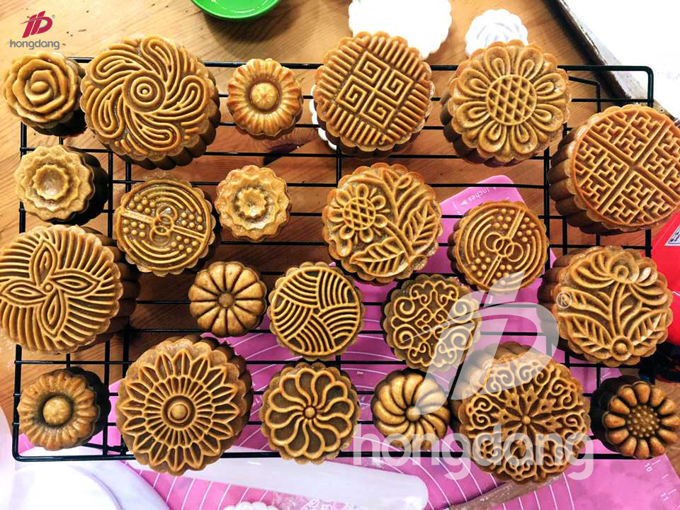 banh-trung-thu-sac-net