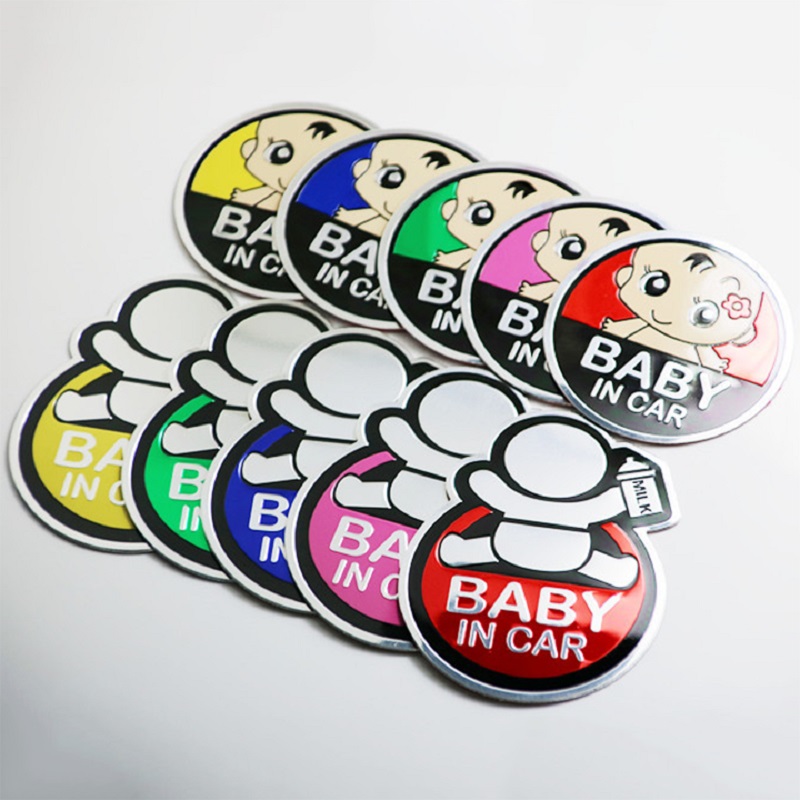Mẫu logo dán sắc nét tới từng chi tiết nhỏ