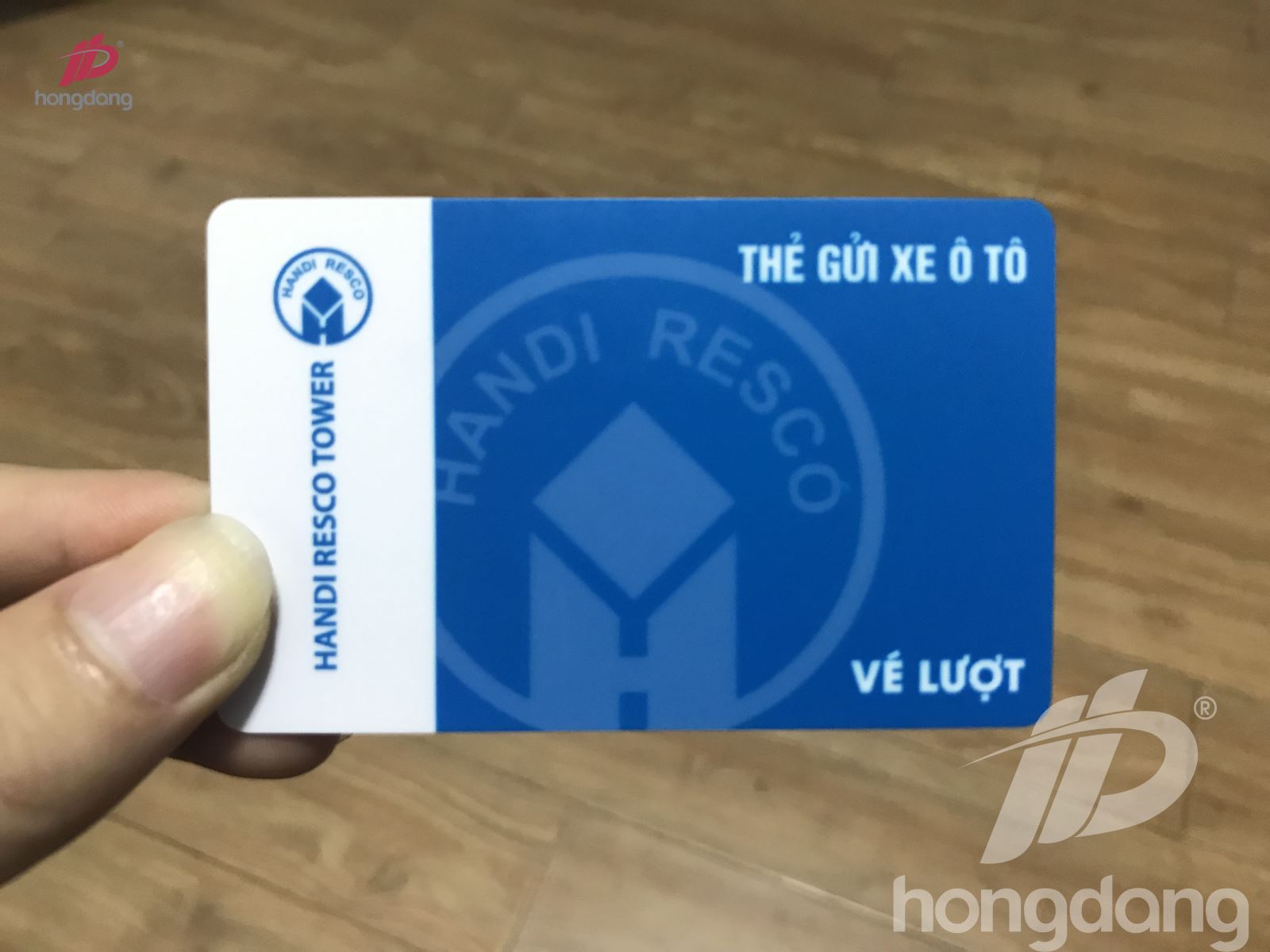 the-tu-hong-dang-dat-chuan
